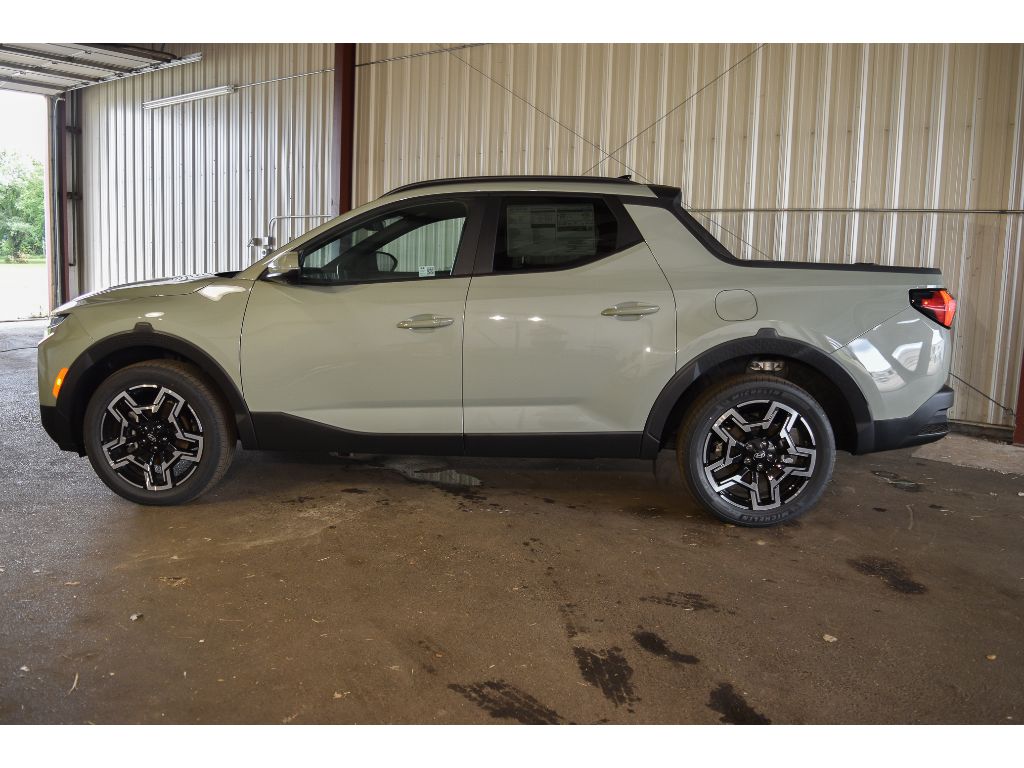 2025 Hyundai Santa Cruz Limited photo 3
