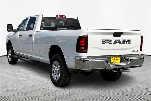 2025 Ram 3500 Tradesman photo 3