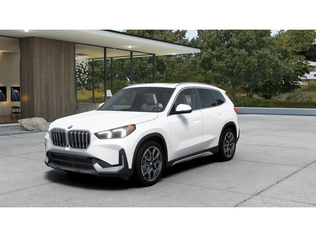 2026 BMW X1 28i's photo