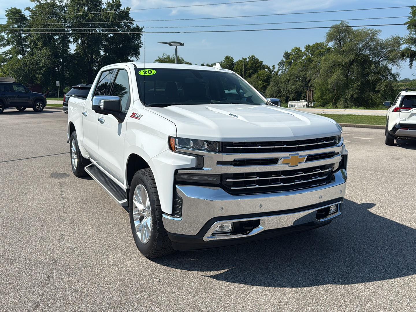 2020 Chevrolet Silverado 1500 LTZ photo 2