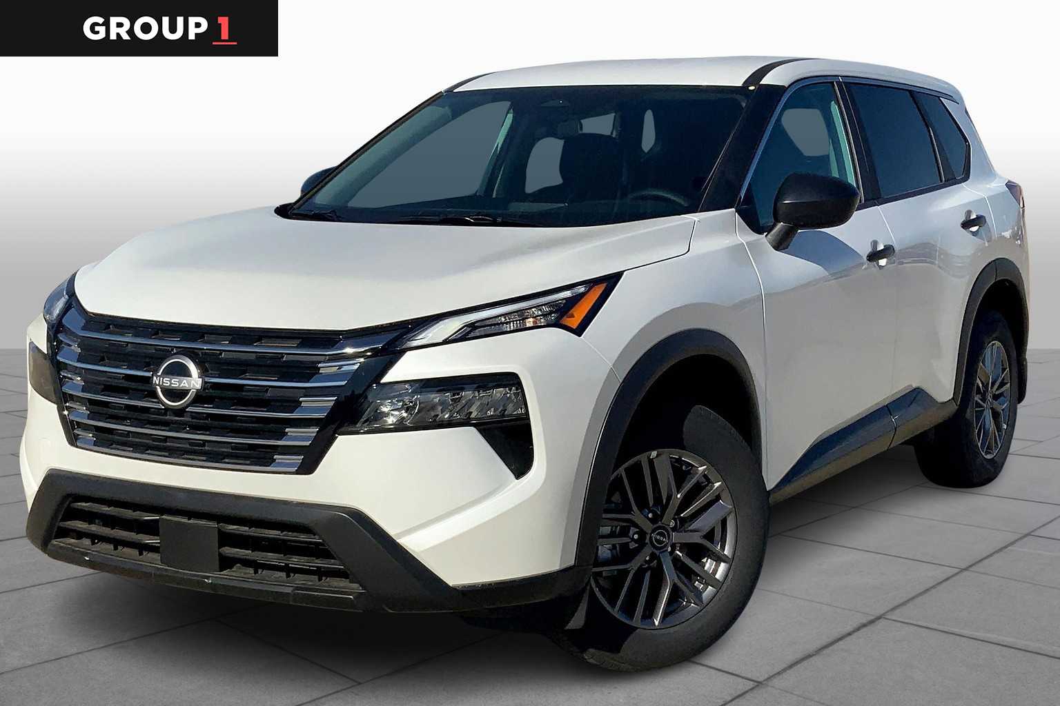 2025 Nissan Rogue S's photo