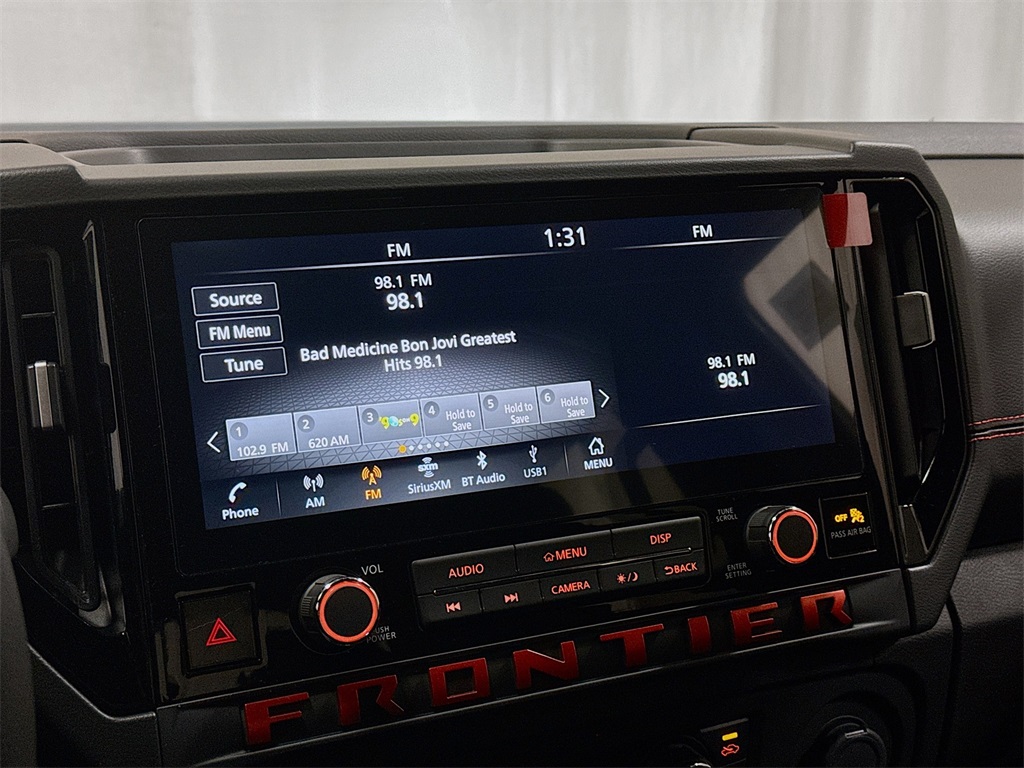 2025 Nissan Frontier PRO-4X photo 24