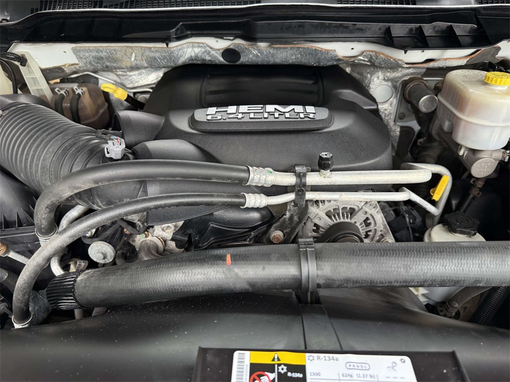 2015 Ram 2500 Laramie photo 13