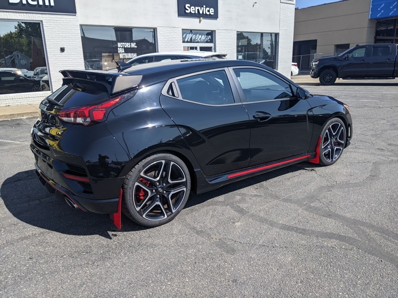 2020 Hyundai Veloster N photo 2