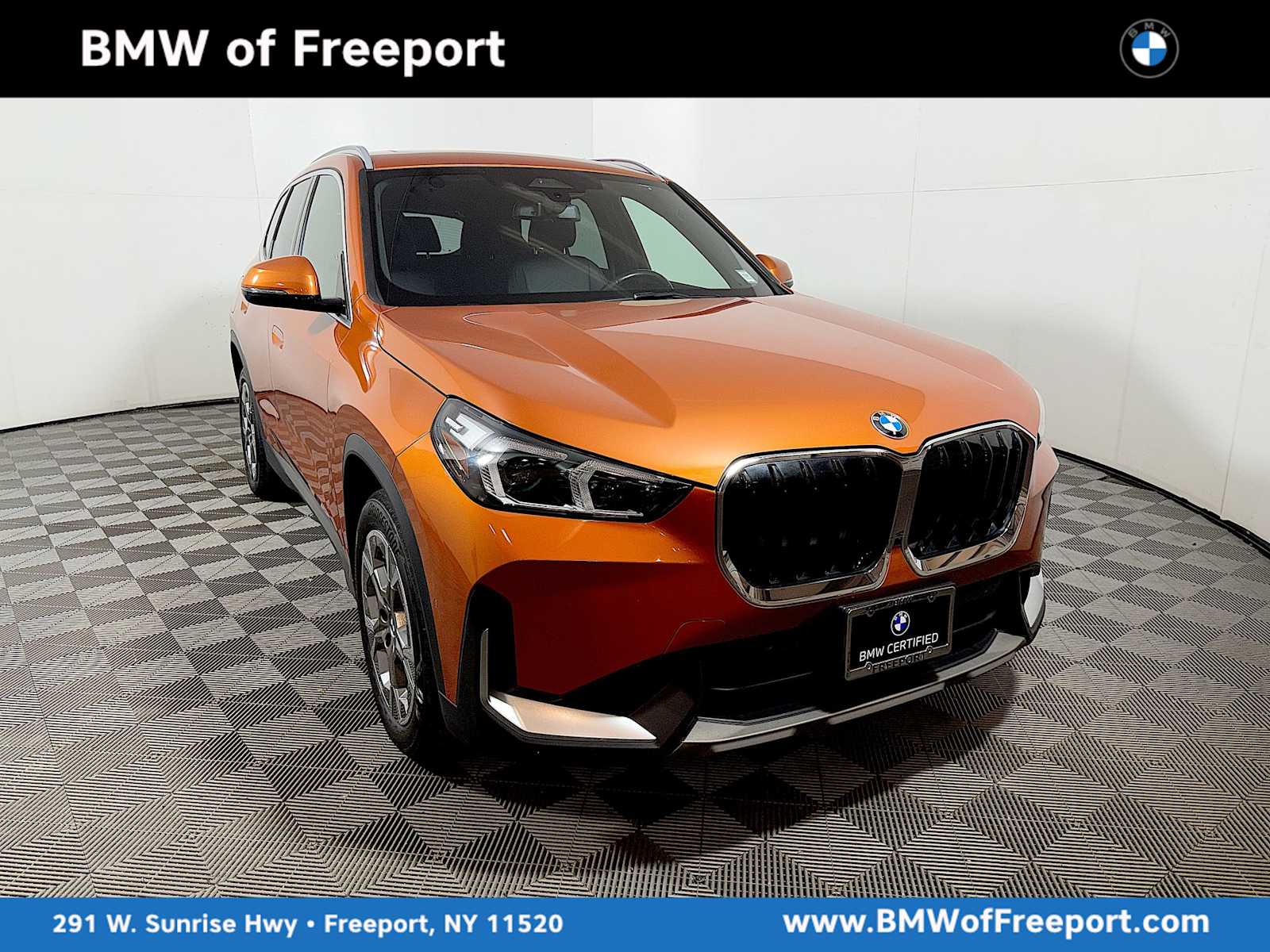 2023 BMW X1 28i's photo