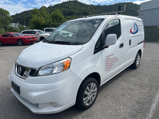 2020 Nissan NV200 SV photo 5