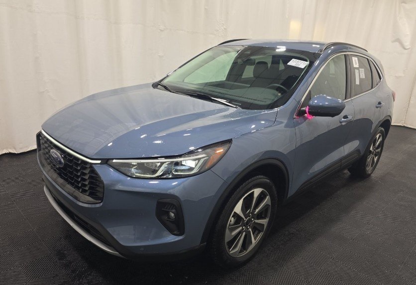 2024 FORD ESCAPE - Image 1