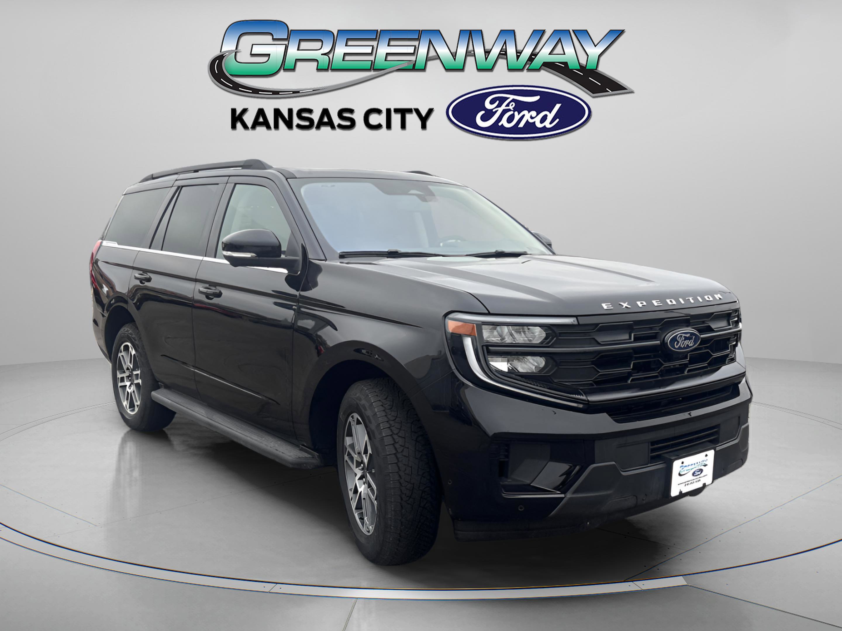 2025 Ford Expedition Active's photo