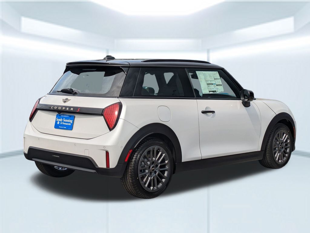 2026 Mini Cooper 2 Door Hardtop Signature photo 4