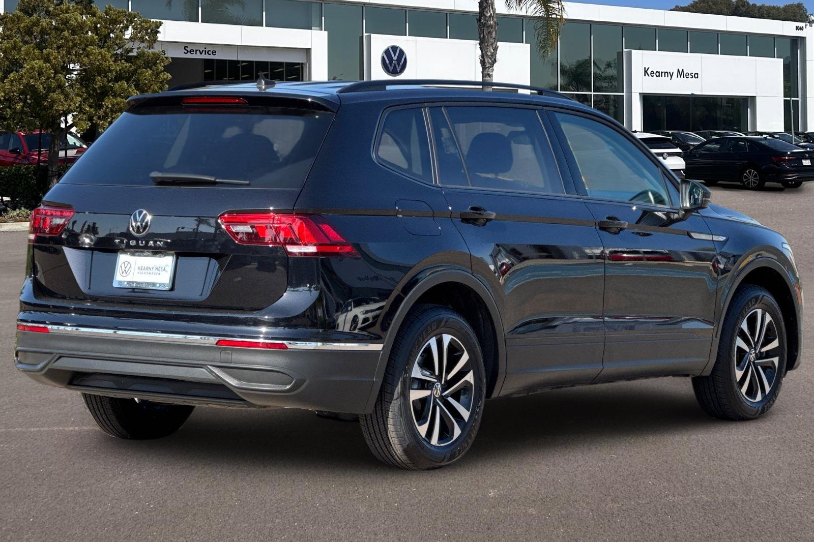 2022 Volkswagen Tiguan S photo 4