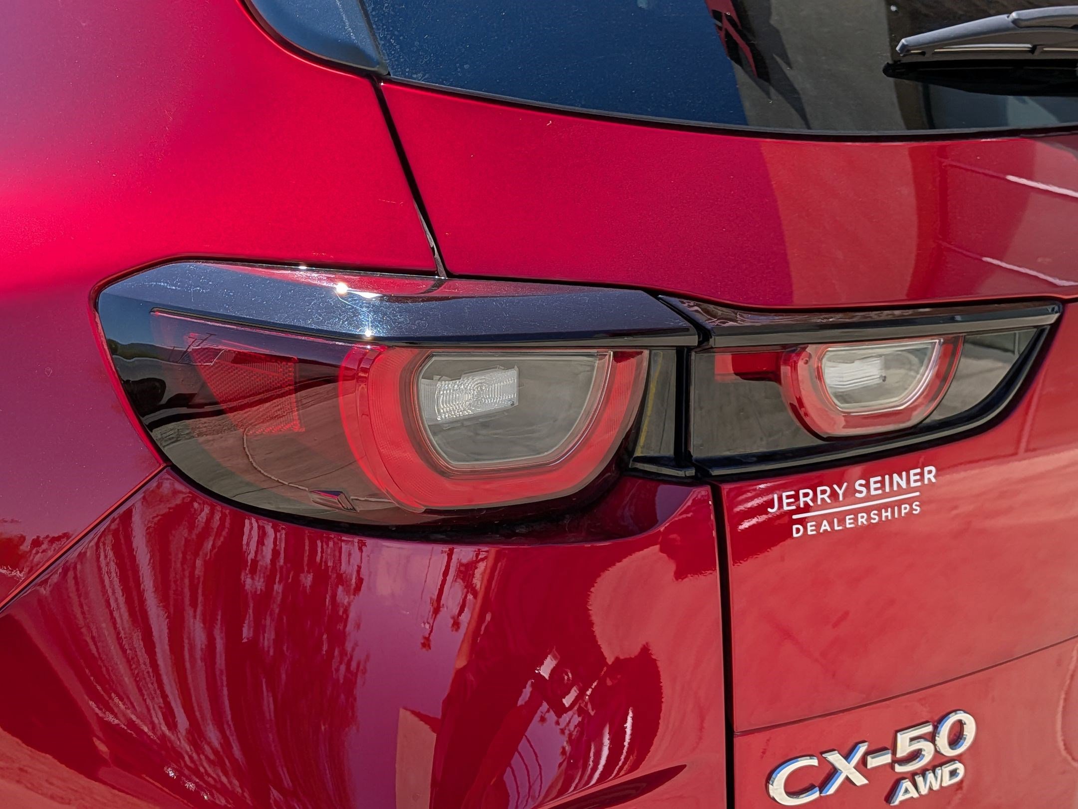 2024 Mazda CX-50 2.5 S Premium photo 11