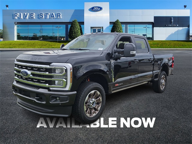 2025 Ford F-250 photo 3