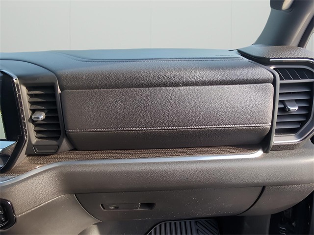 2022 Chevrolet Silverado 1500 LT photo 42