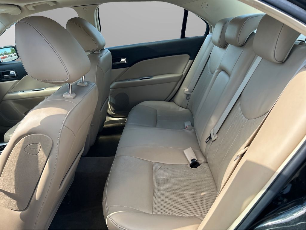 2010 Mercury Milan Premier photo 10
