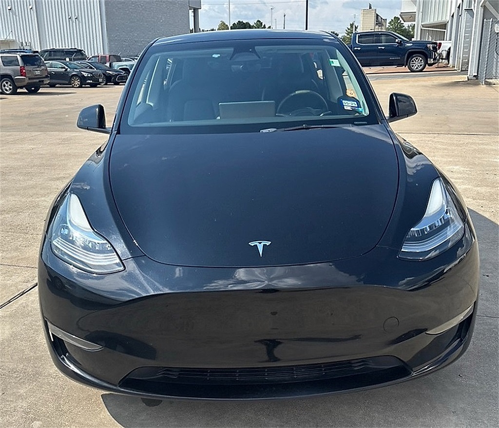 Used 2023 Tesla Model Y Long Range with VIN 7SAYGDEE7PA058113 for sale in Kansas City