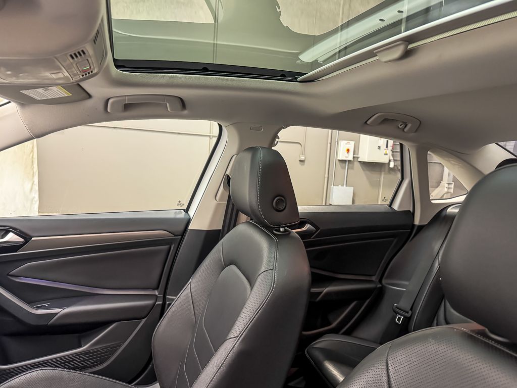 2021 VOLKSWAGEN JETTA - Image 12