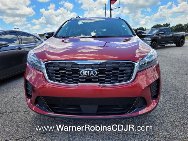 2020 Kia Sorento S photo 2