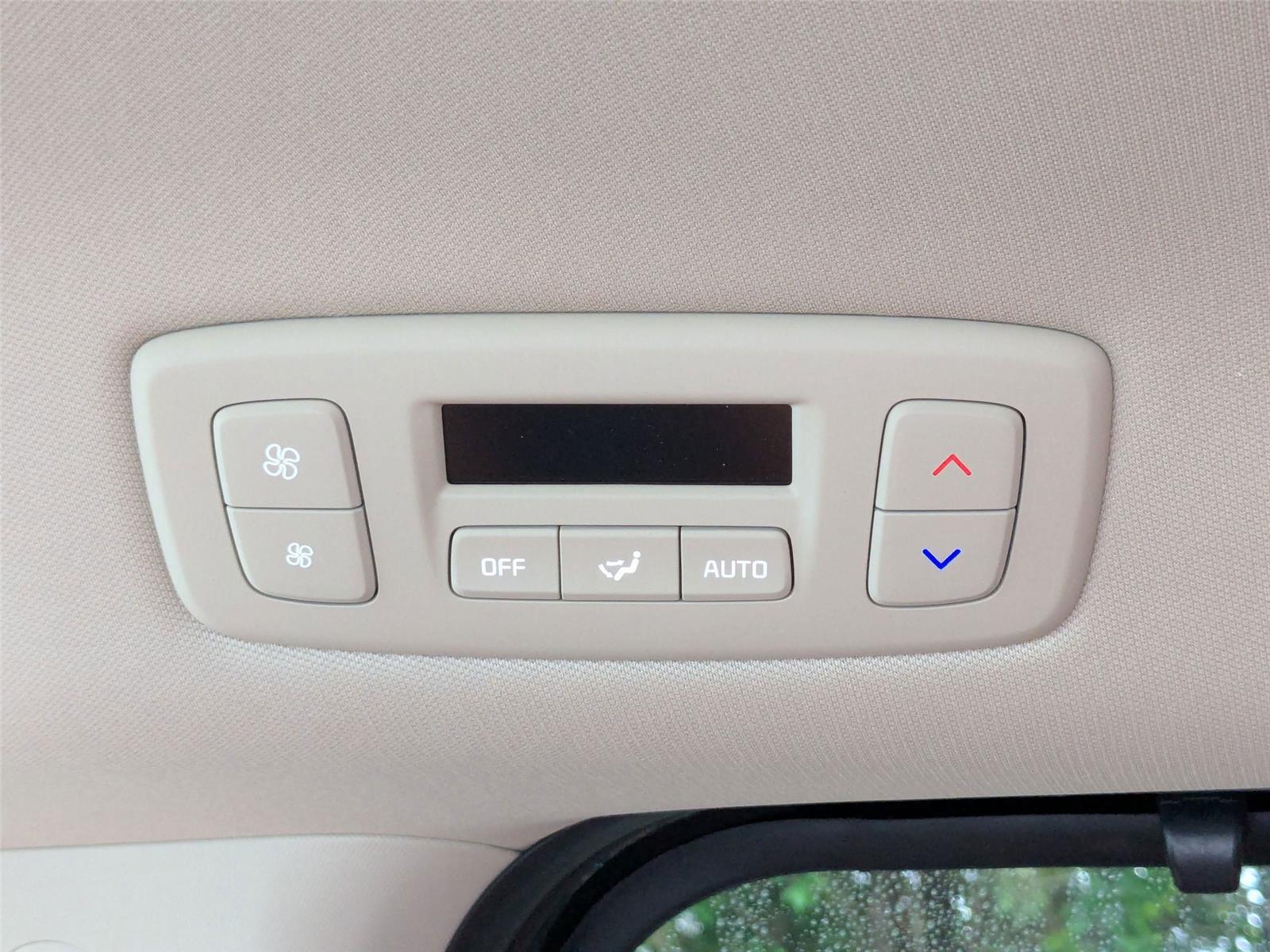 2025 Kia Carnival SX photo 28