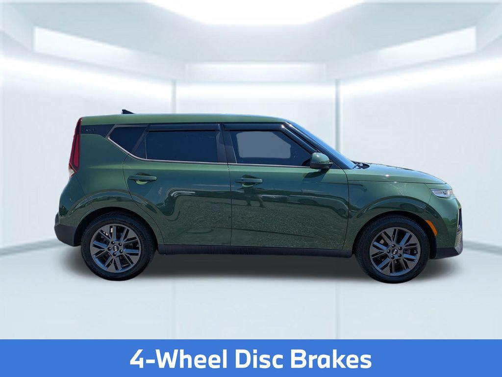 2020 Kia Soul EX photo 6
