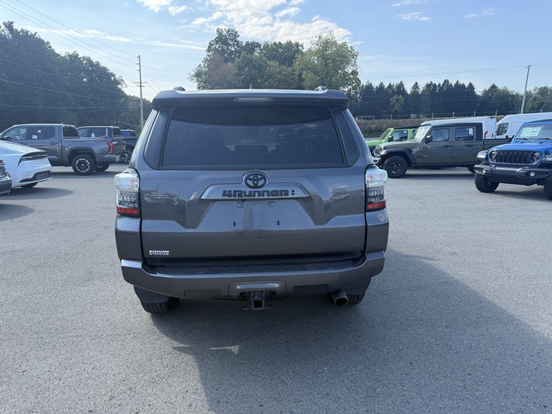 2023 Toyota 4Runner SR5 photo 7