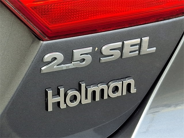 2011 Volkswagen Jetta SEL photo 29
