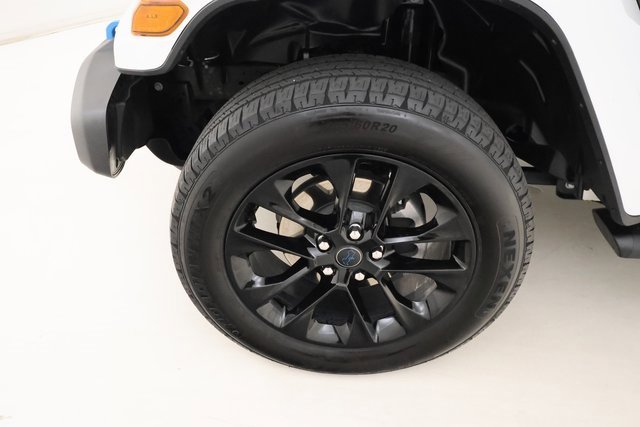 2024 Jeep Wrangler 4xe Sahara photo 7