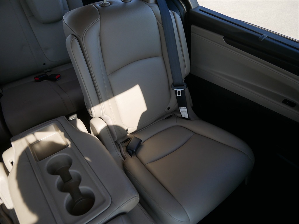 2019 Honda Odyssey EX-L photo 18