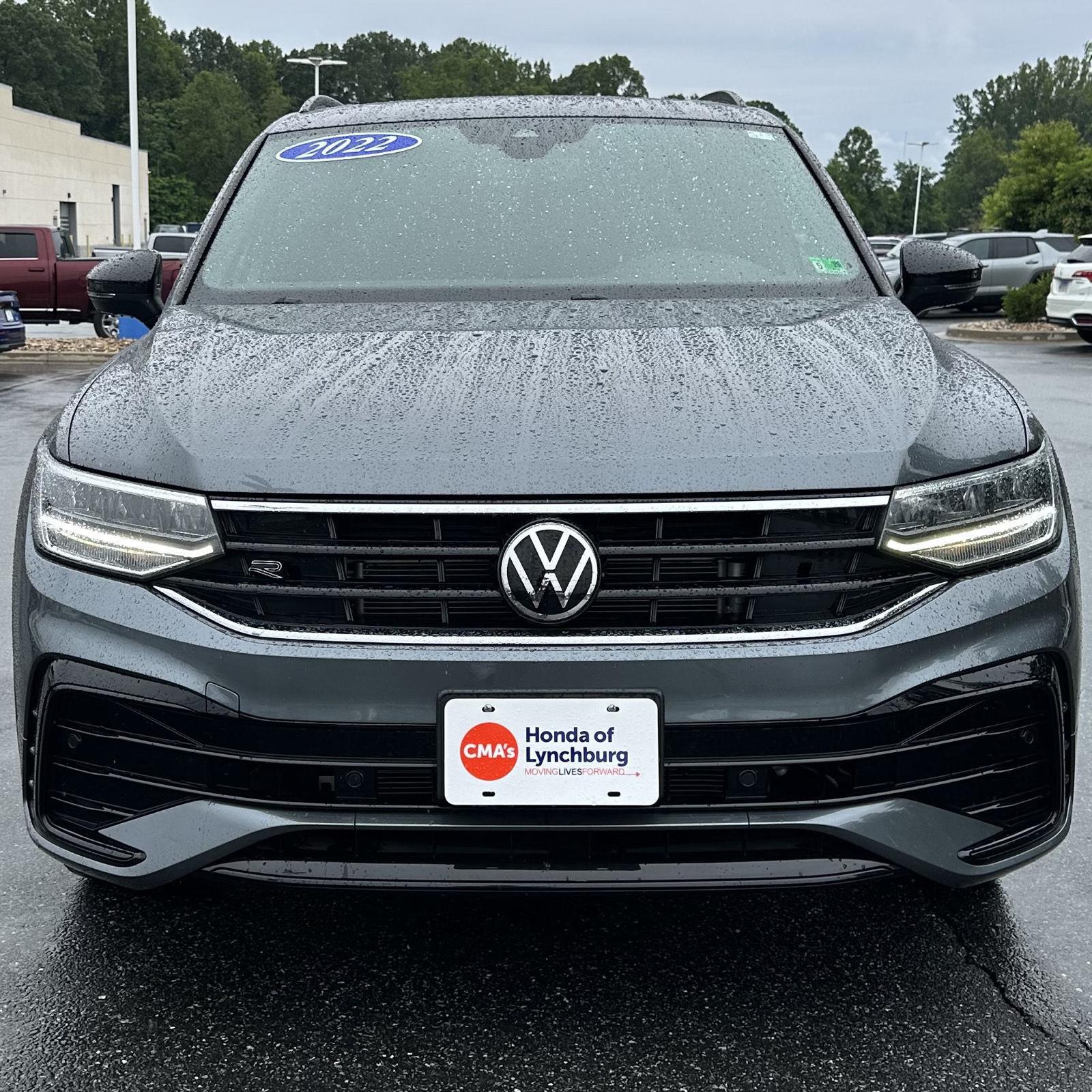2022 Volkswagen Tiguan SE R-Line Black photo 8