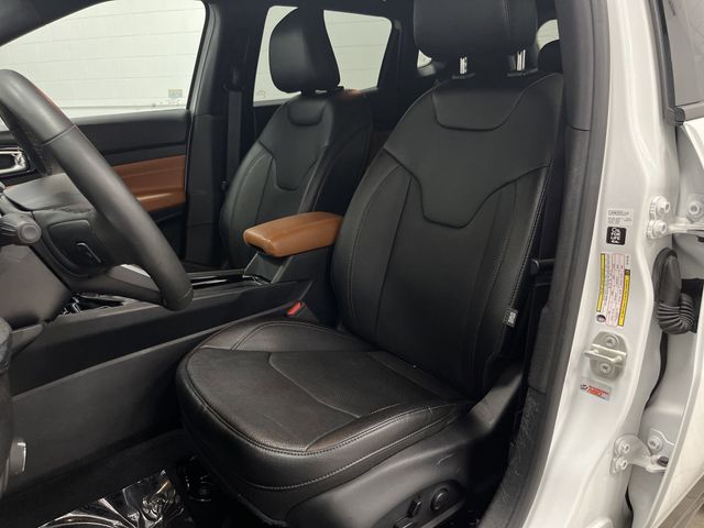 2024 Jeep Compass Limited photo 3