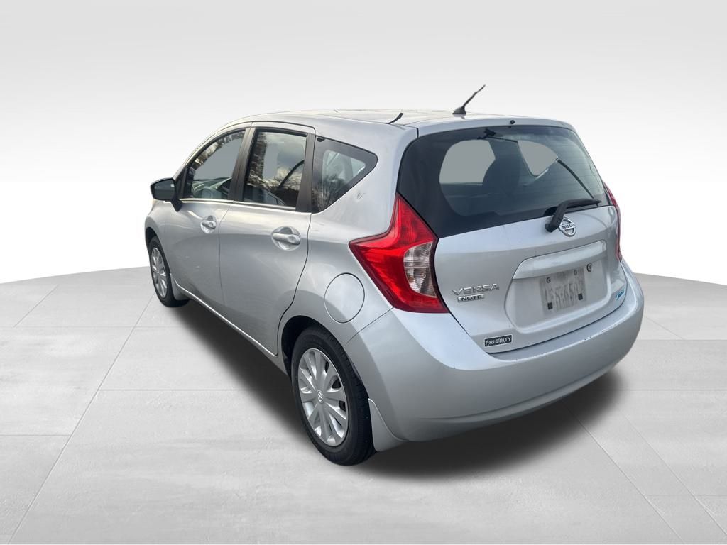 2015 Nissan Versa Note Plus photo 3