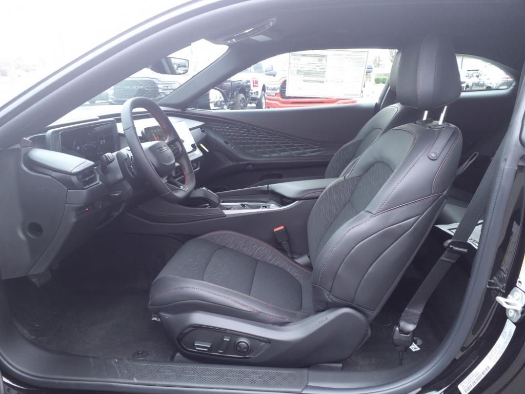 2025 Dodge Charger R/T photo 4