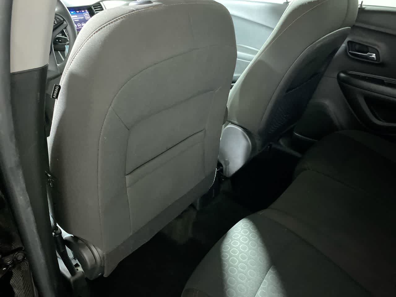 2021 Chevrolet Trax LS photo 27
