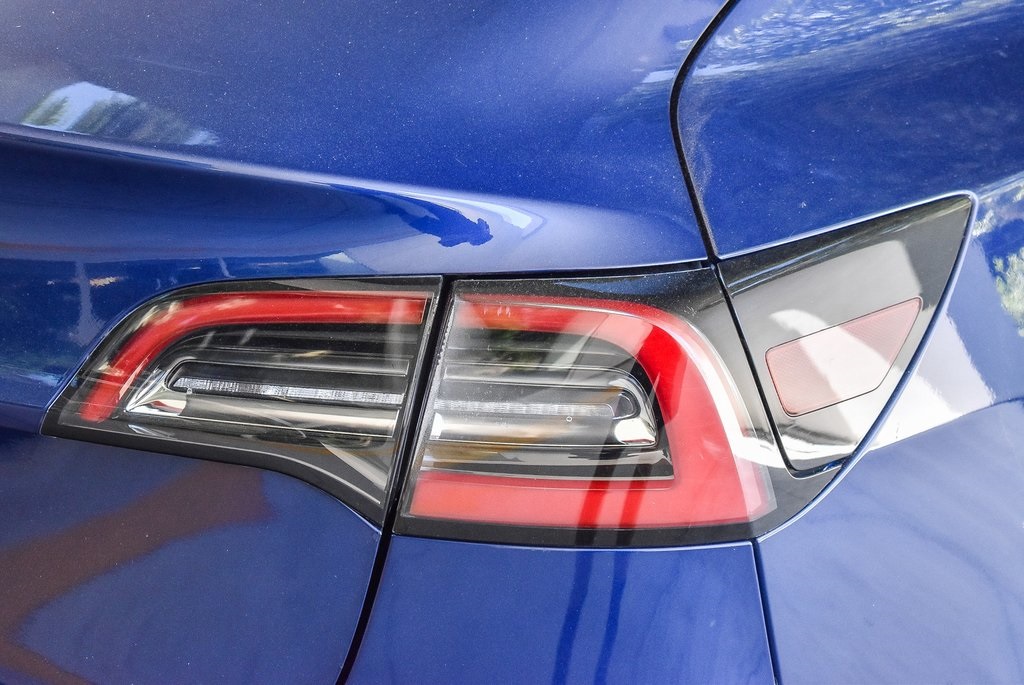 2022 Tesla Model 3 photo 7