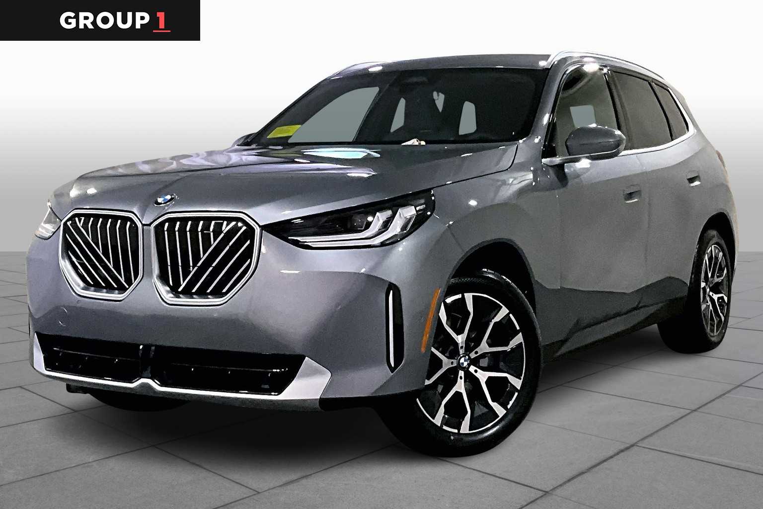 2026 BMW X3 30's photo