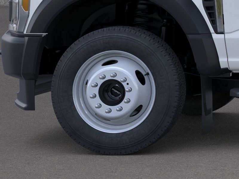 2025 Ford F-550 photo 20