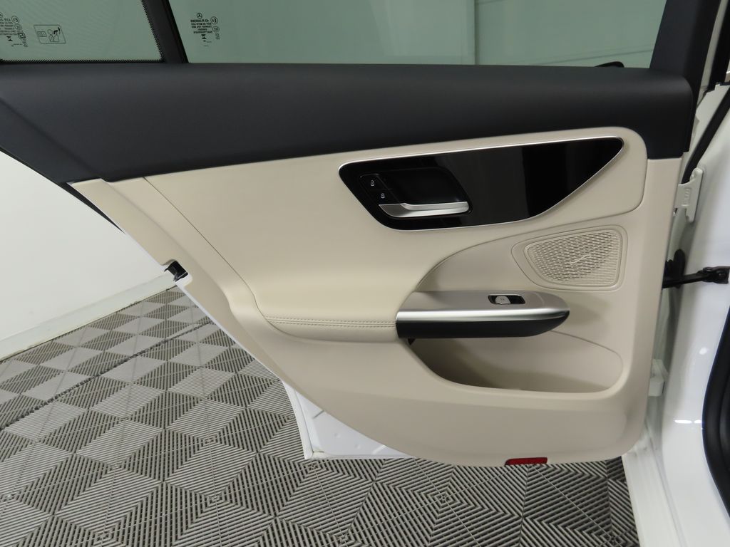 2024 Mercedes Benz C 300 photo 25