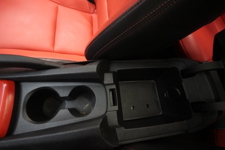 2011 Chevrolet Camaro 2SS photo 26
