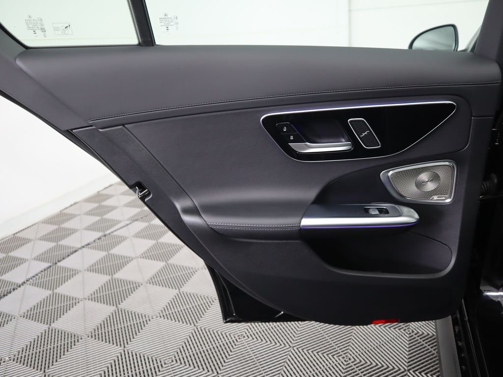 2025 Mercedes Benz C 300 photo 26