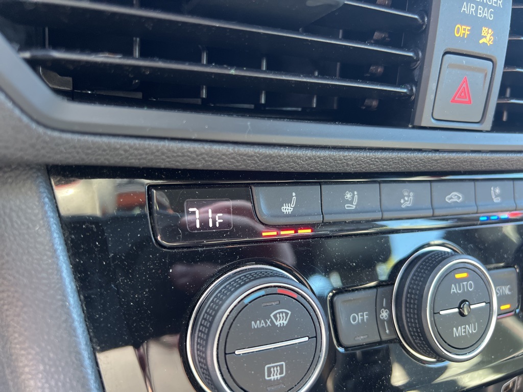 2019 Volkswagen Jetta GLI 2.0T Autobahn photo 4