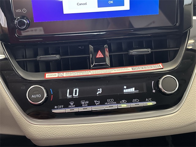 2025 Toyota Corolla LE photo 17