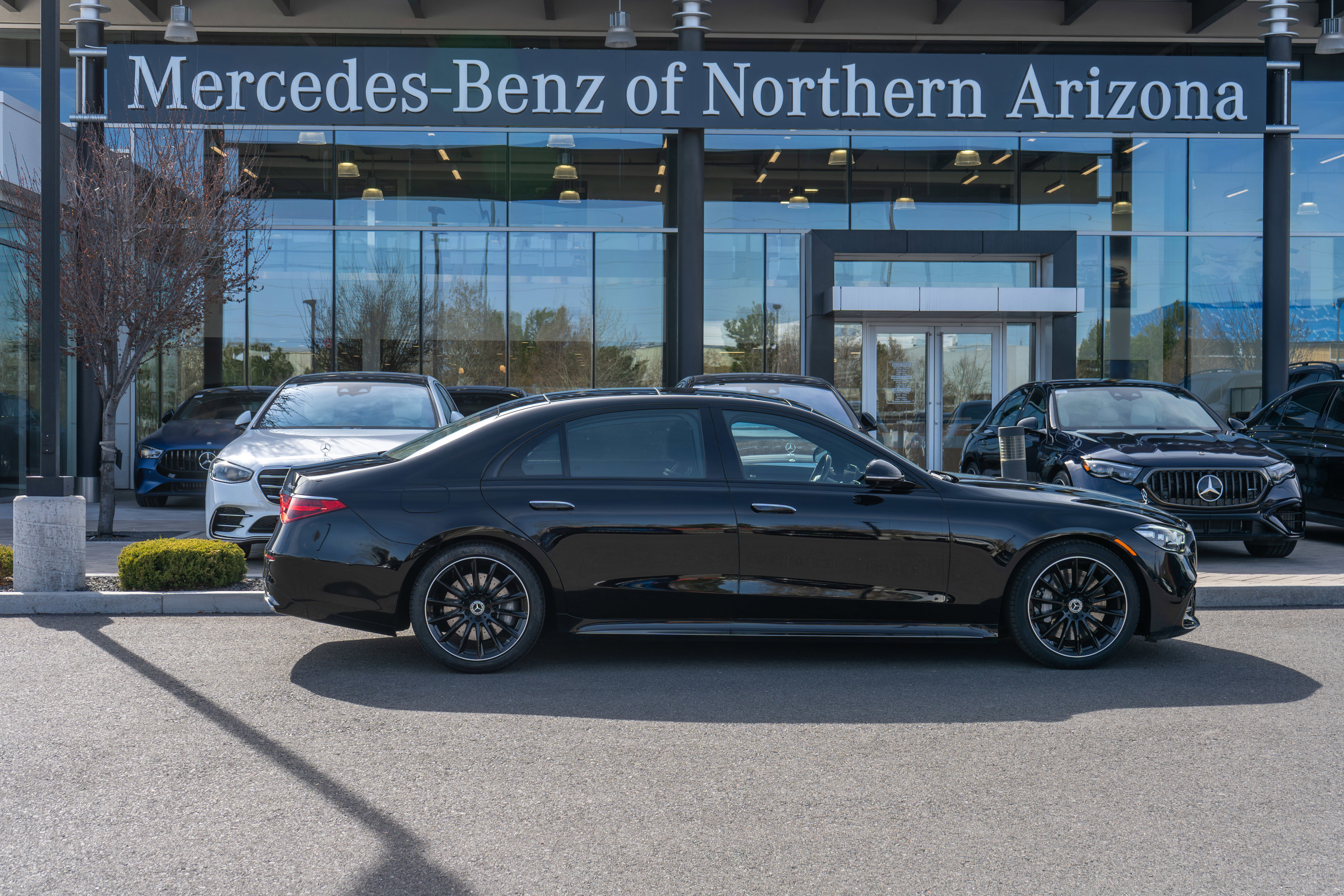 2025 Mercedes-Benz S-Class Base's photo