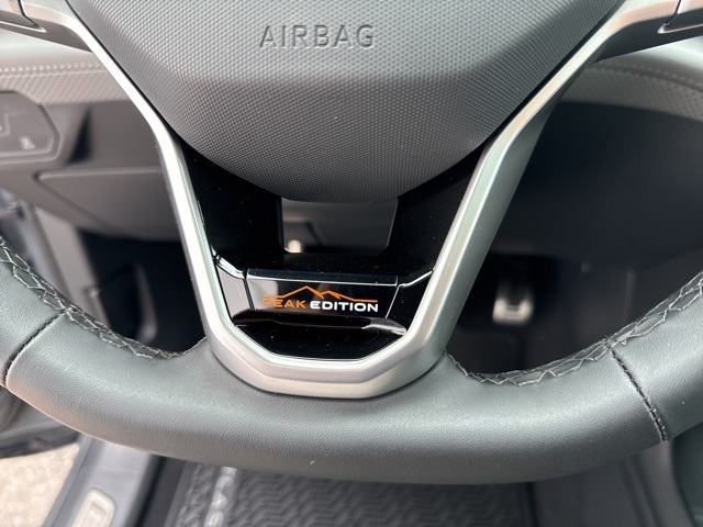 2025 Volkswagen Atlas Peak Edition SE photo 29