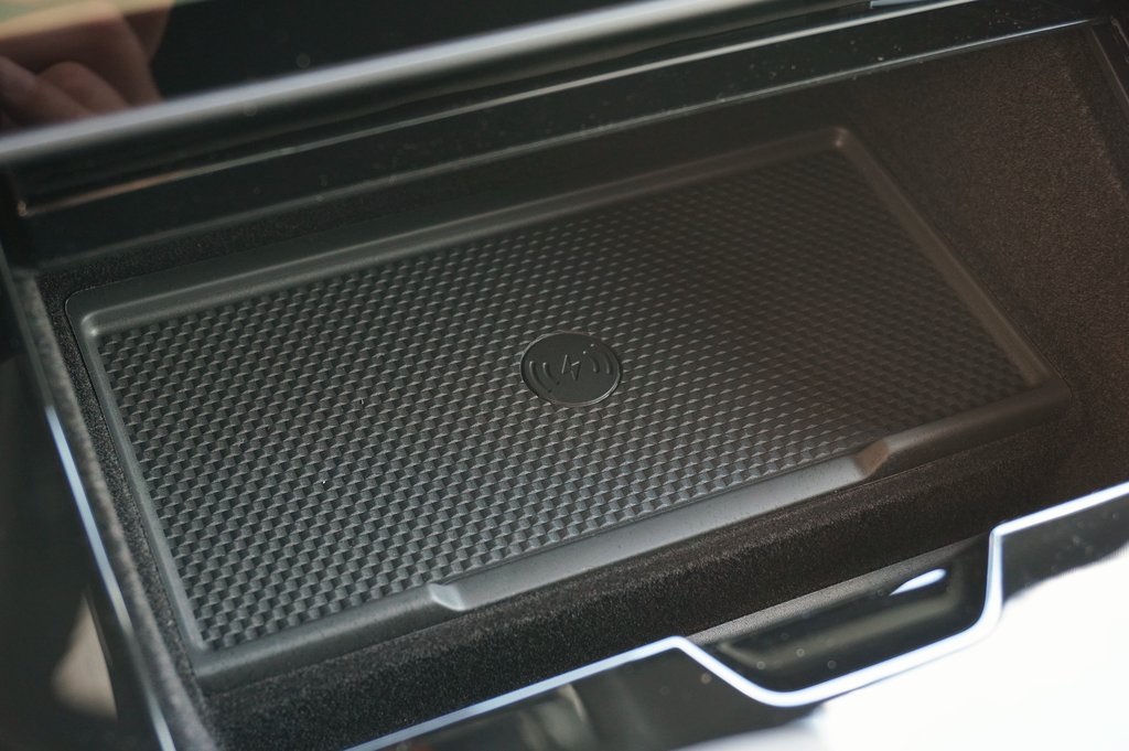 2025 LAND ROVER RANGE ROVER SPORT - Image 24