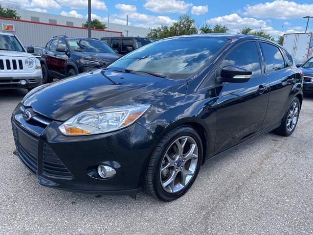 2014 Ford Focus SE photo 3
