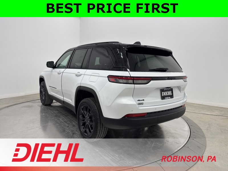 2025 Jeep Grand Cherokee Limited photo 4