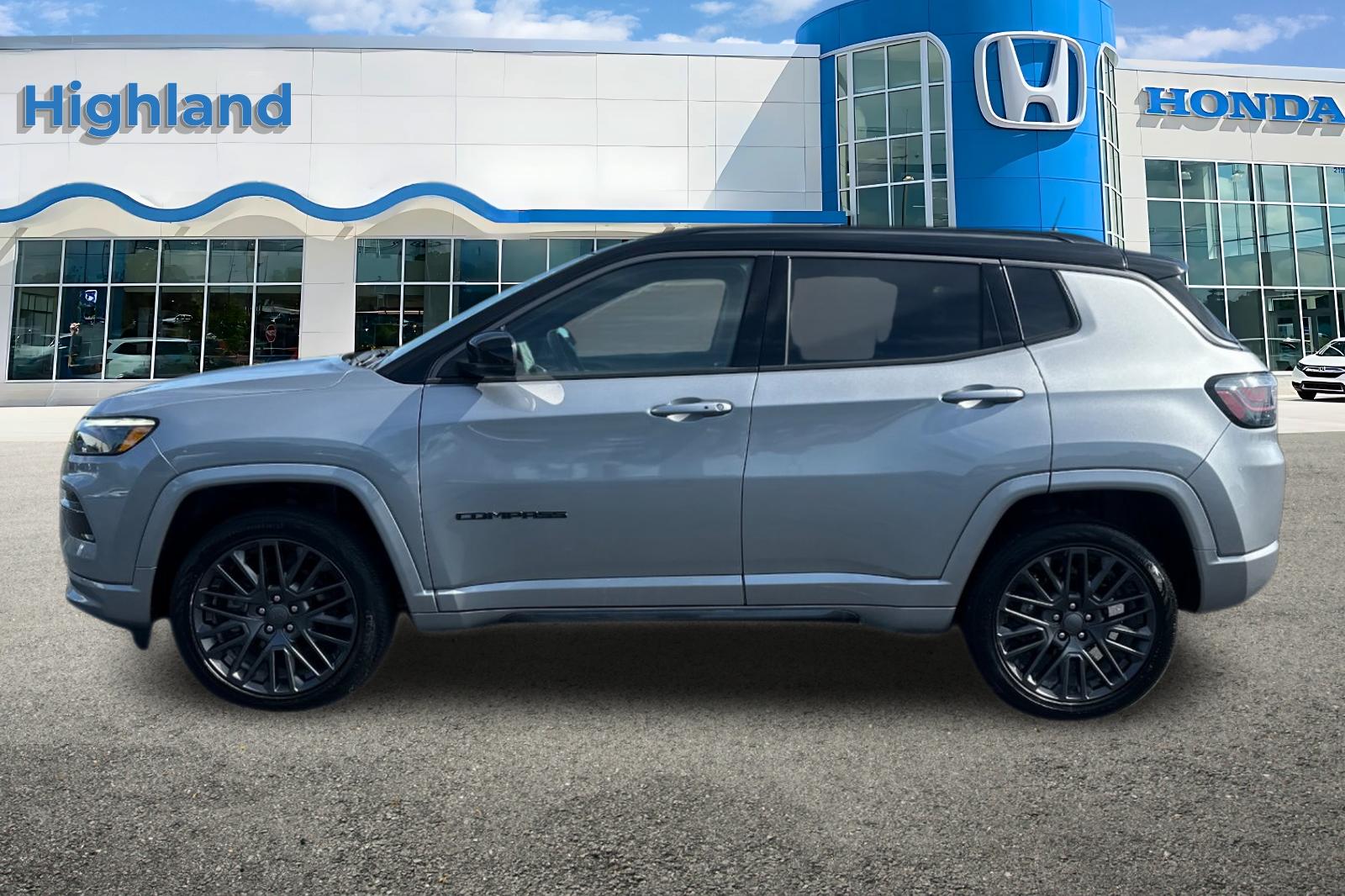 2022 Jeep Compass High Altitude photo 2