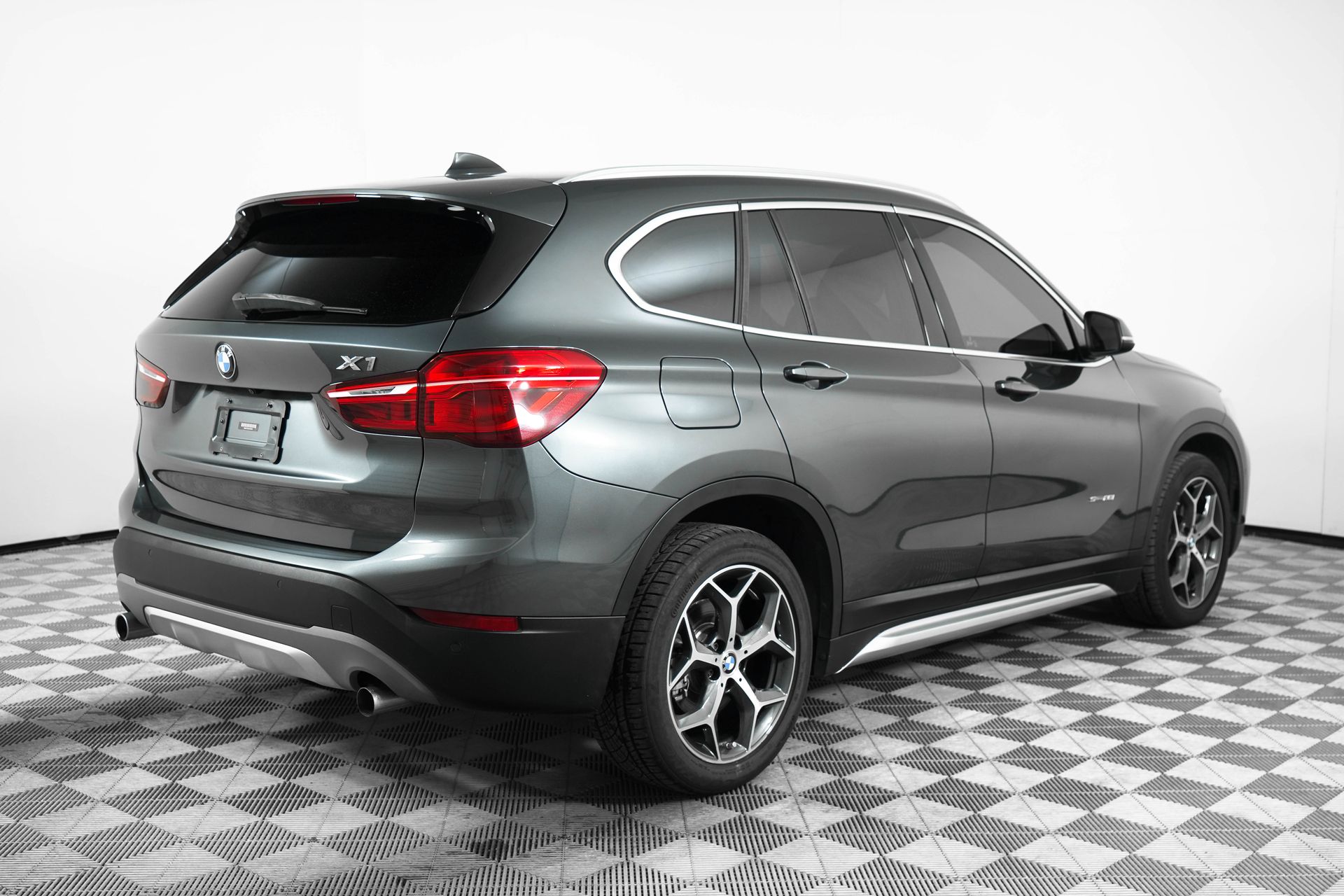 2018 Bmw X1 sDrive28i photo 5