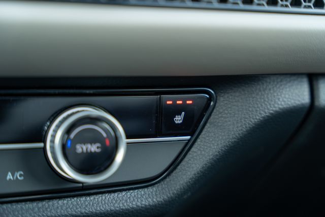 2026 Honda HR-V EX-L photo 21