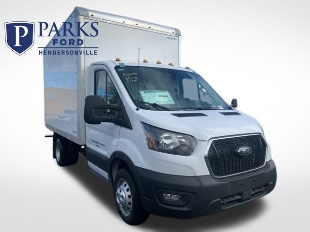 2023 Ford Transit Chassis Cutaway