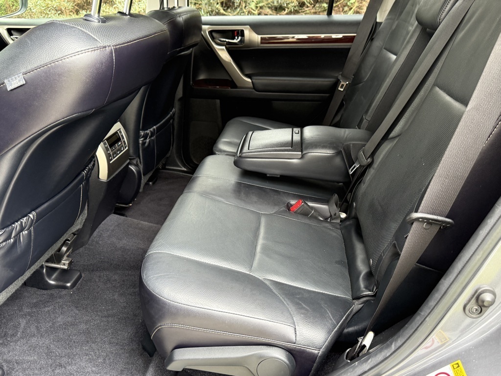 2018 Lexus GX 460 photo 30